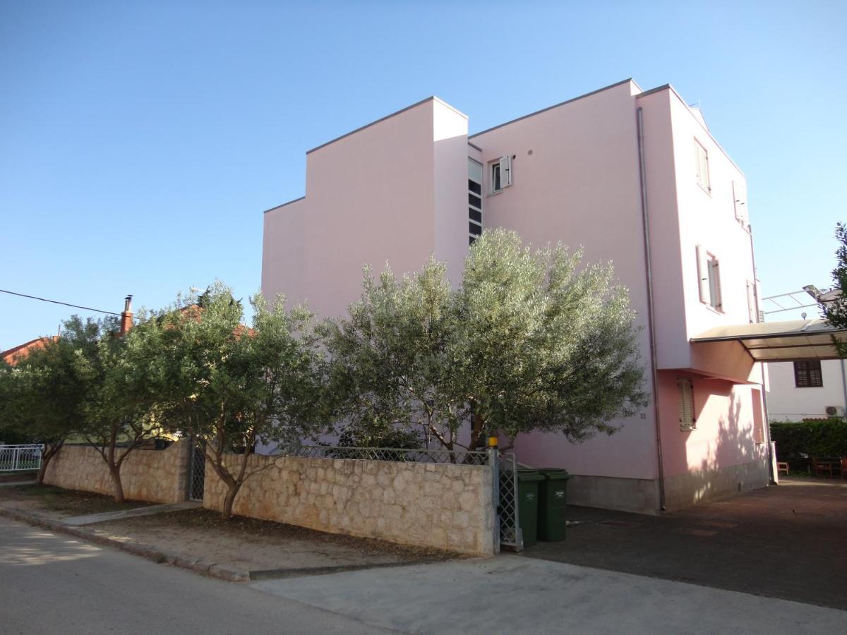 Appartement Nora *