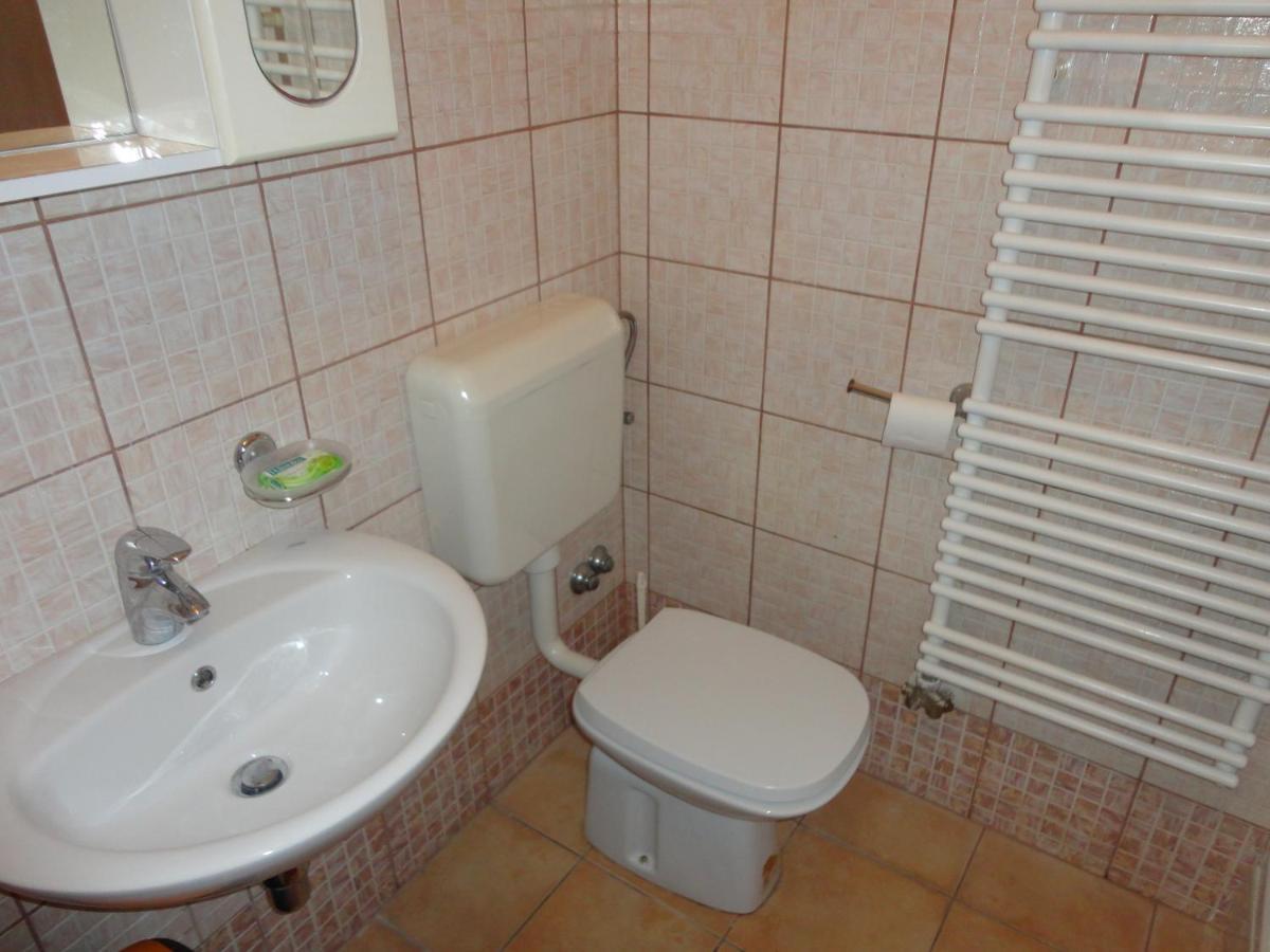 Nora Appartement *